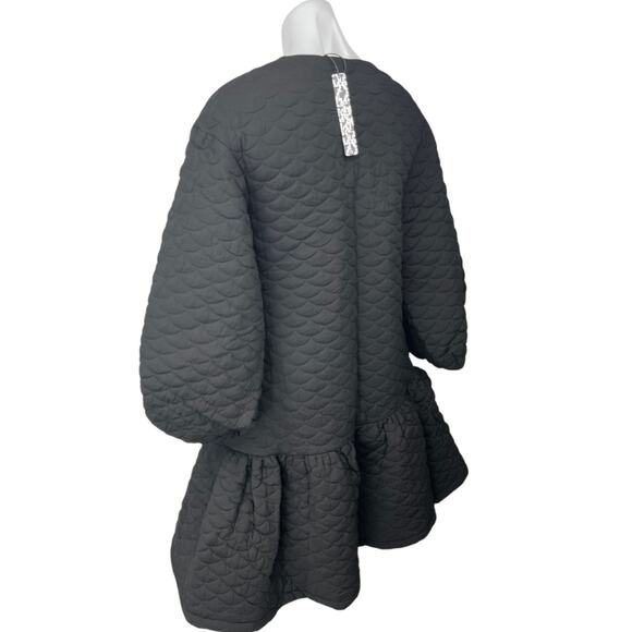 NEW ASOS Black Quilted Plunge Neck Balloon Sleeve Tiered Ruffle Hem Dress Size 2 - Picture 2 of 5